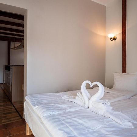 Dream Stay - Five Bedroom Penthouse In Old Town Tallin Exterior foto