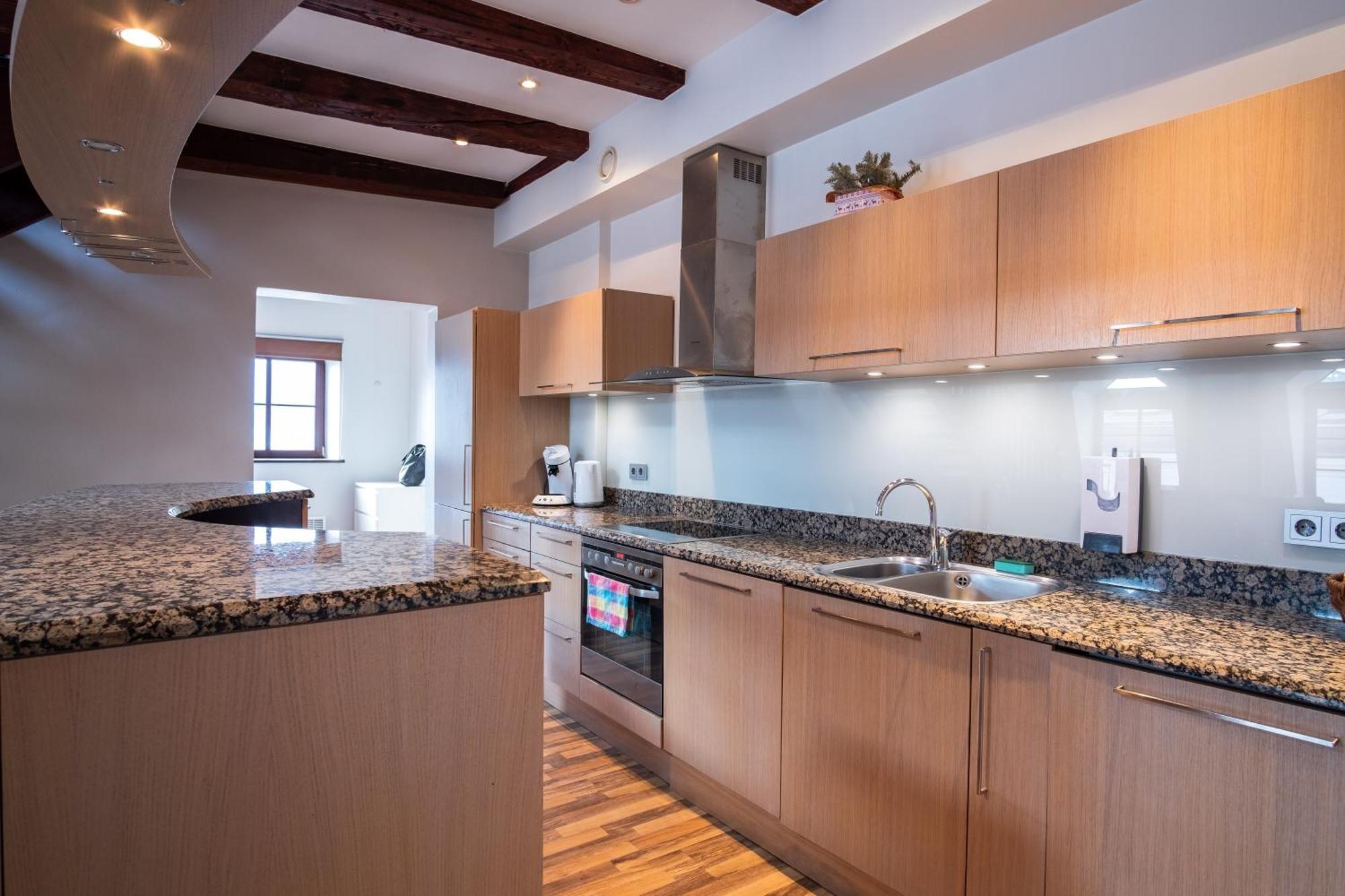Dream Stay - Five Bedroom Penthouse In Old Town Tallin Exterior foto